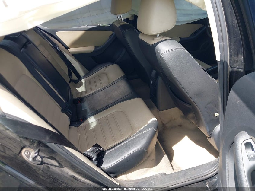2013 VOLKSWAGEN JETTA auction photo 8