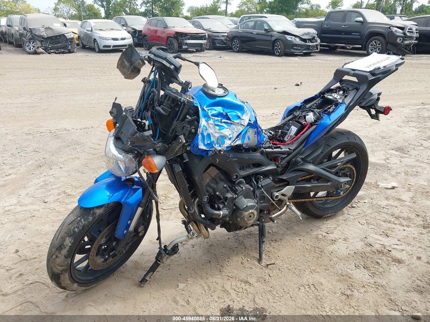 YAMAHA FZ09 2016