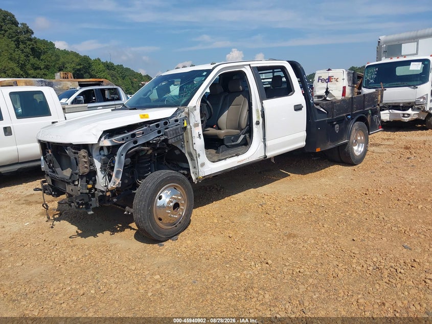 2020 Ford F450, All Over, IAAI, VIN 1FD9W4HT0LEC54063 — photo 2