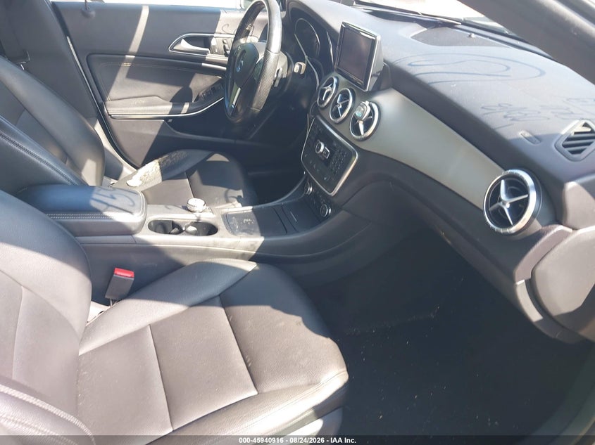 MERCEDES-BENZ CLA 250 2014 VIN WDDSJ4EB9EN052038