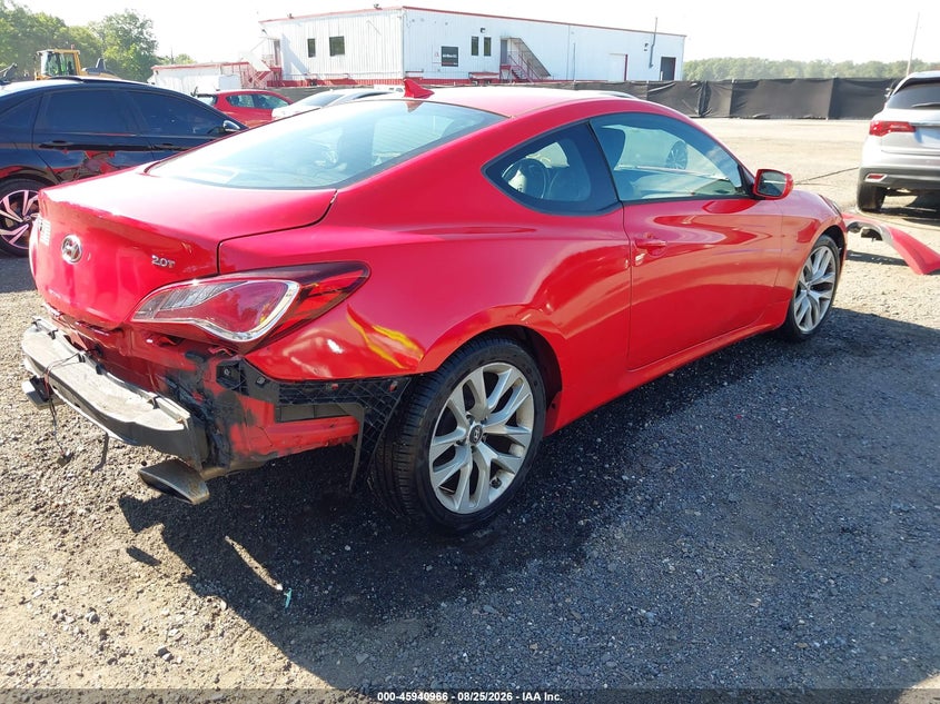 2013 HYUNDAI GENESIS auction photo 4