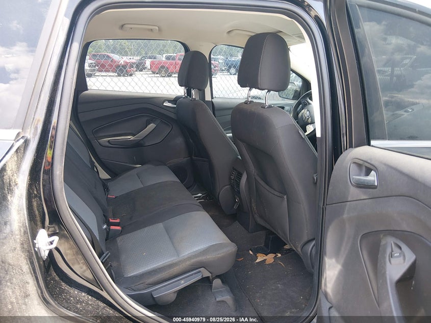 FORD ESCAPE 2017 VIN 1FMCU9G93HUA73552