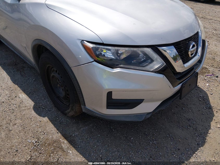 2017 NISSAN ROGUE auction photo 6