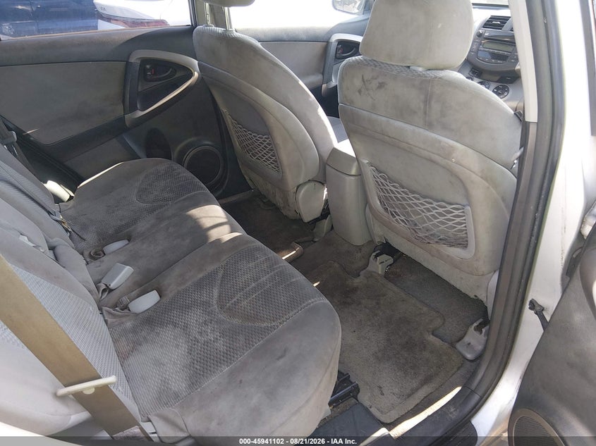 2007 TOYOTA RAV4 auction photo 8