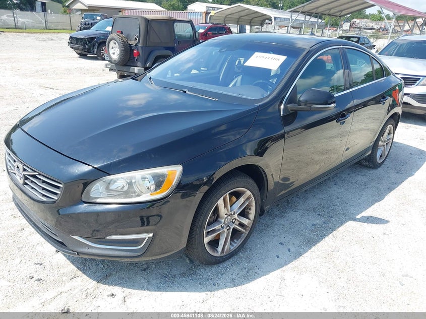 2014 Volvo S60, Normal Wear & Tear, IAAI, VIN YV1612FH3E2279515 — photo 2