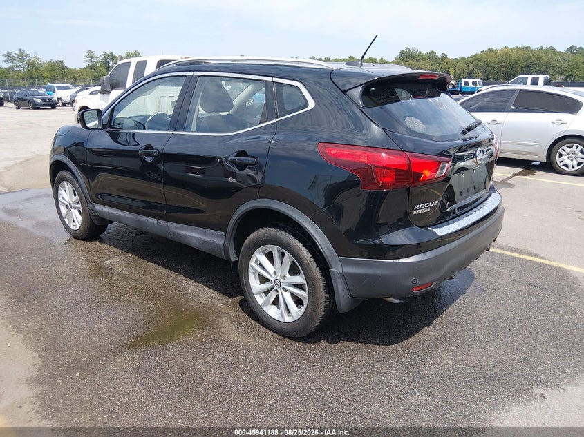 2019 NISSAN ROGUE SPORT auction photo 3