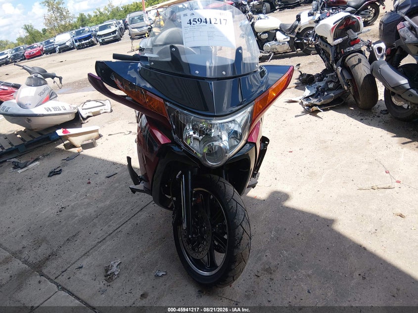2012 VICTORY MOTORCYCLES VISION auction photo 5
