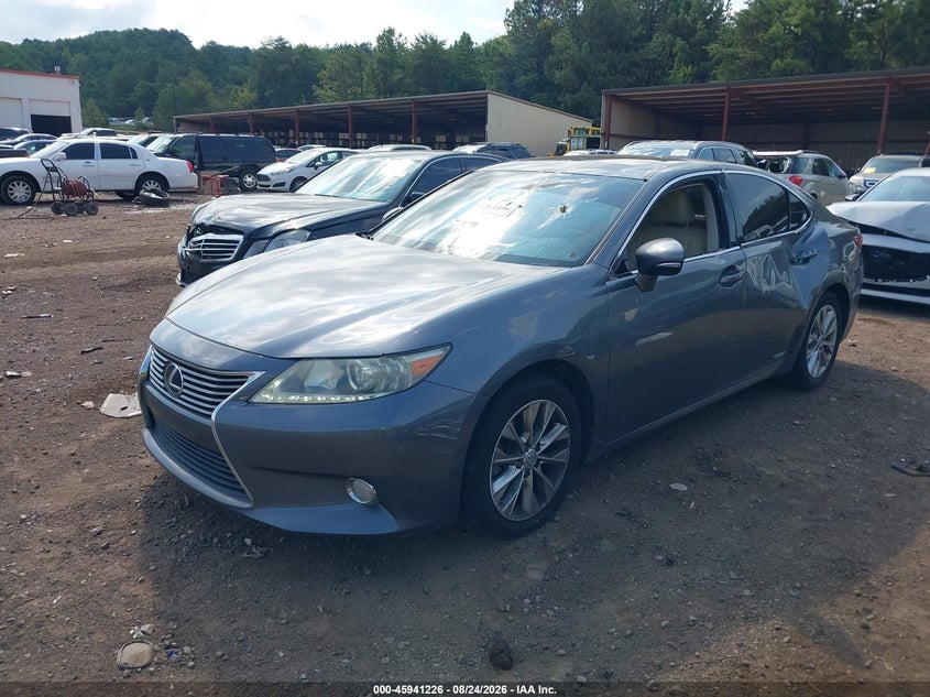 Vin: jthbw1gg1d2004065, lot: 46440398, lexus es 300h 20132