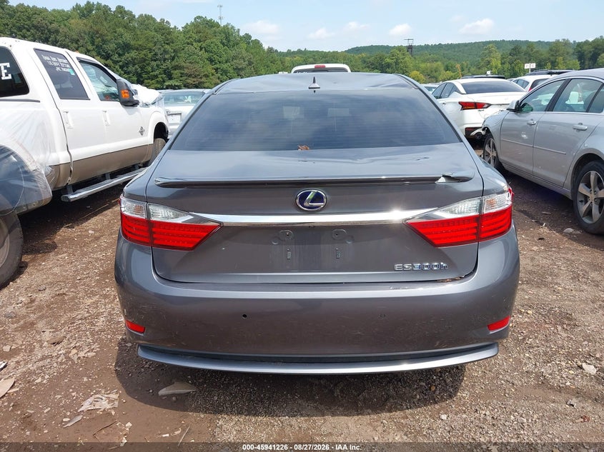 2013 LEXUS ES 300H · Фото 16