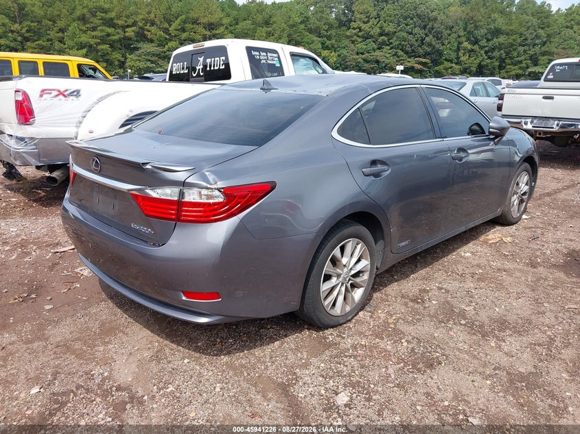 2013 LEXUS ES 300H · Фото 4