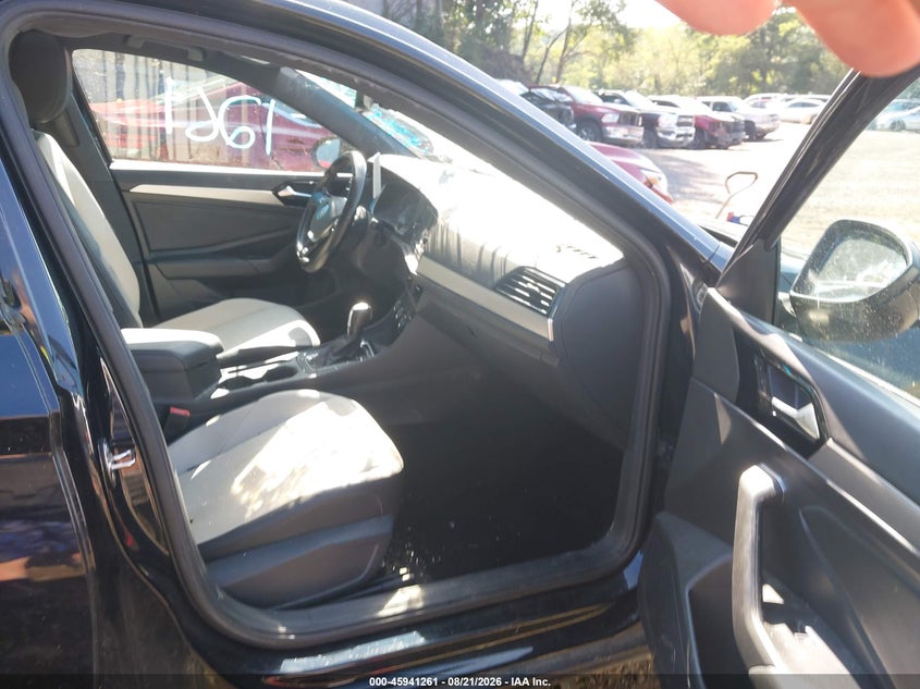 2021 VOLKSWAGEN JETTA auction photo 5