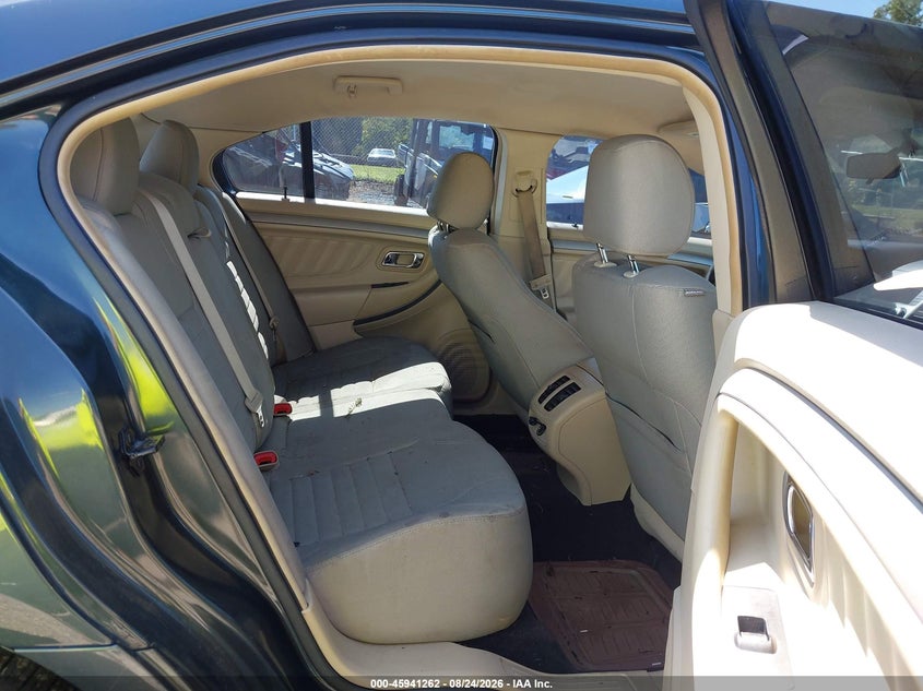2016 FORD TAURUS auction photo 8