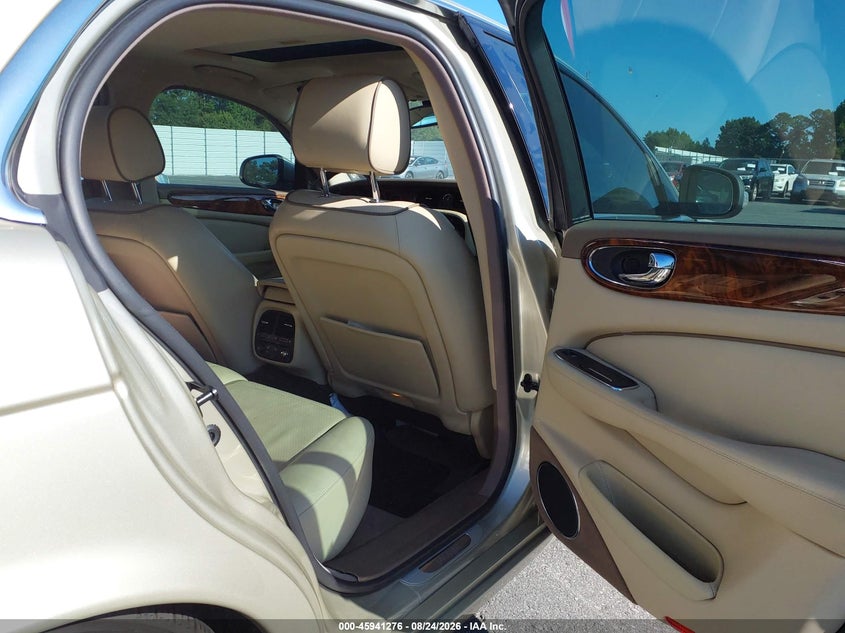JAGUAR XJ 2008 VIN SAJWA71B58SH22732