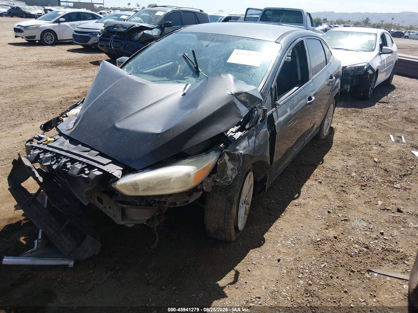 2016 Ford Focus, Front End, IAAI, VIN 1FADP3F2XGL341248 — photo 2