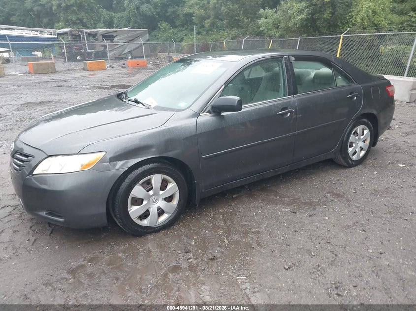 2009 TOYOTA CAMRY auction photo 2