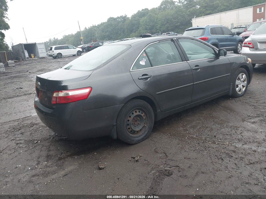 2009 TOYOTA CAMRY auction photo 4