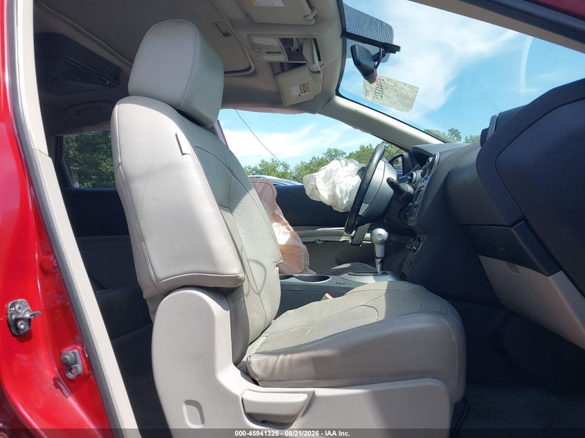 2011 NISSAN ROGUE auction photo 5