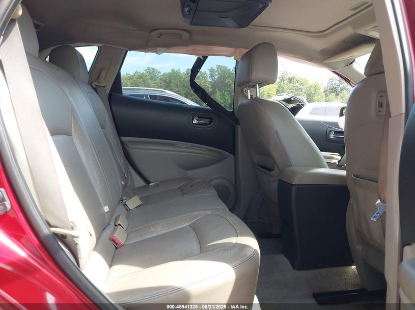 2011 NISSAN ROGUE auction photo 8