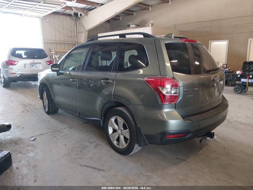 2016 SUBARU FORESTER auction photo 3