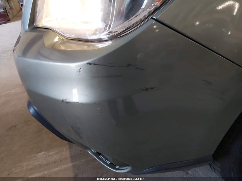 2016 SUBARU FORESTER auction photo 6
