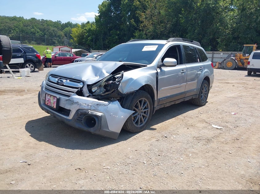 2014 SUBARU OUTBACK auction photo 2