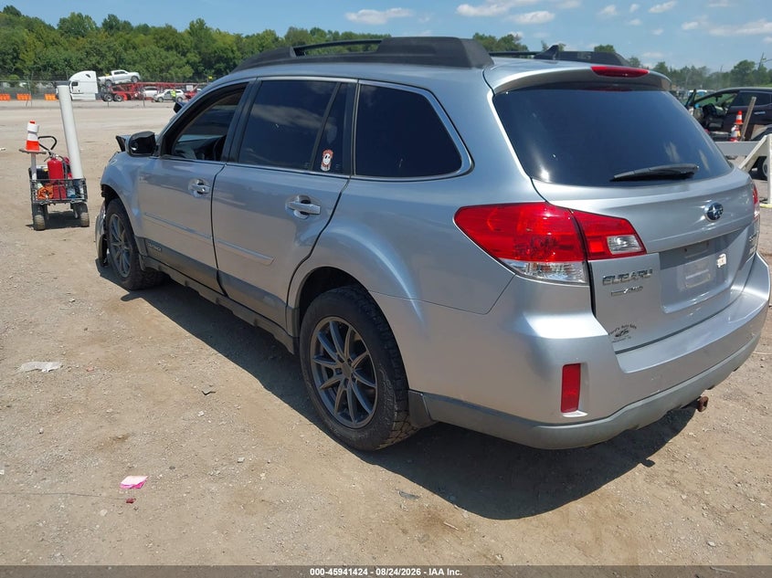 2014 SUBARU OUTBACK auction photo 3