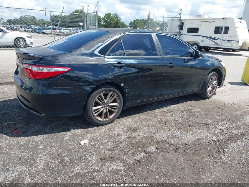 2015 TOYOTA CAMRY auction photo 4