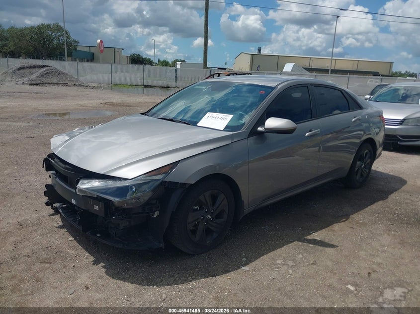 2023 Hyundai Elantra Sel, Right Front, IAAI, VIN KMHLM4AG3PU446985 — photo 2