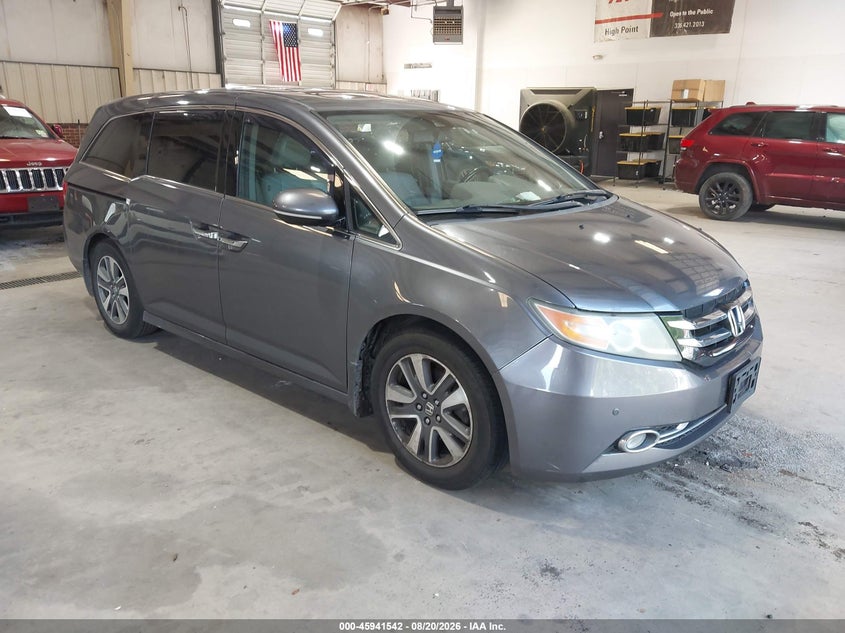 2014 HONDA ODYSSEY auction photo 1