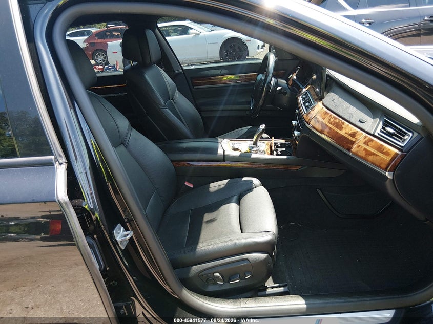 2014 BMW 740LI auction photo 5