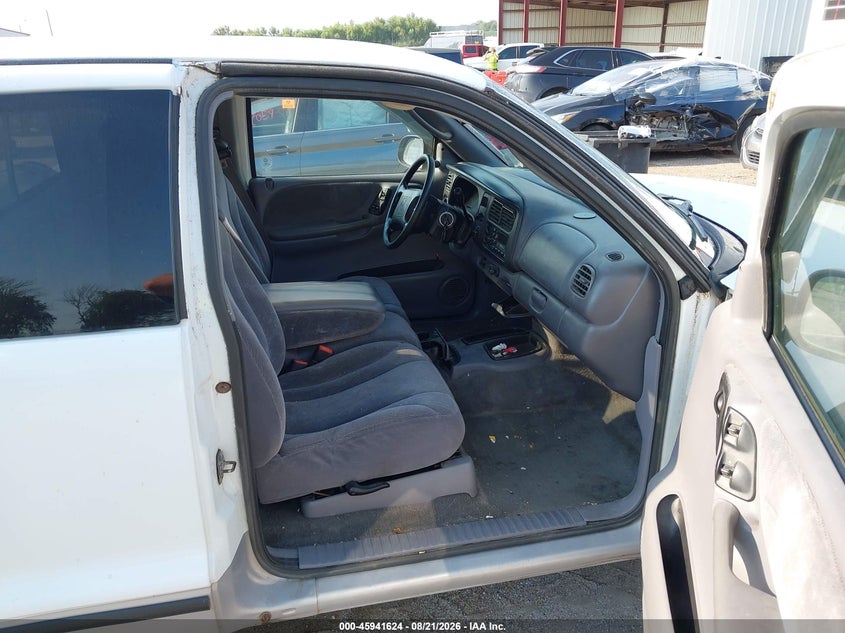 2000 DODGE DAKOTA auction photo 5