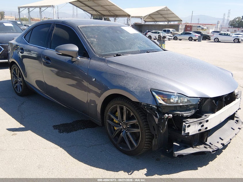 2018 LEXUS IS 300 — zdjęcie z aukcji