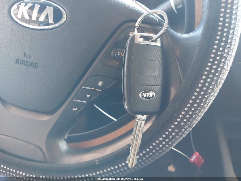 2014 KIA FORTE SEDAN 2.0L I-4 DI, DOHC, VVT, 173HP