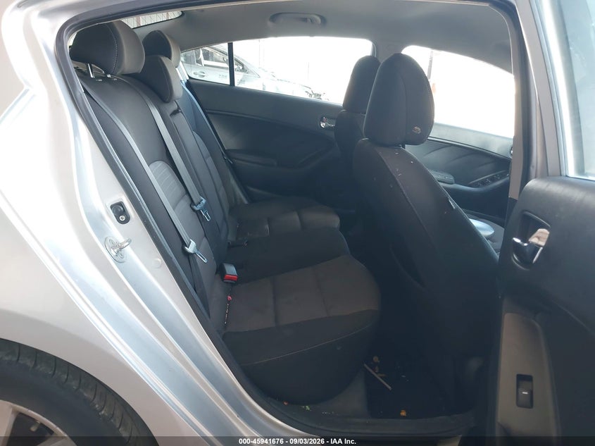 2014 KIA FORTE SEDAN 2.0L I-4 DI, DOHC, VVT, 173HP