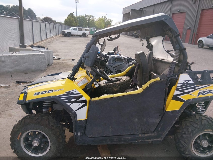 POLARIS RANGER 2011