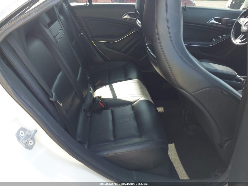 2015 MERCEDES-BENZ CLA 250 auction photo 8