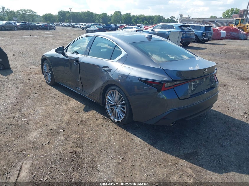 2022 LEXUS IS 300 auction photo 3