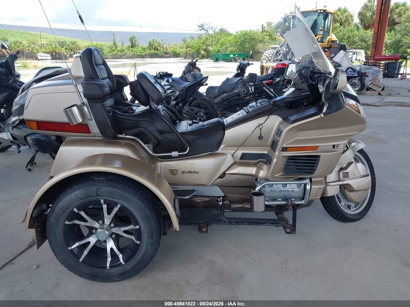 HONDA GL1500 1989