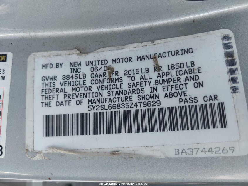 PONTIAC VIBE 2005 VIN 5Y2SL66835Z479629