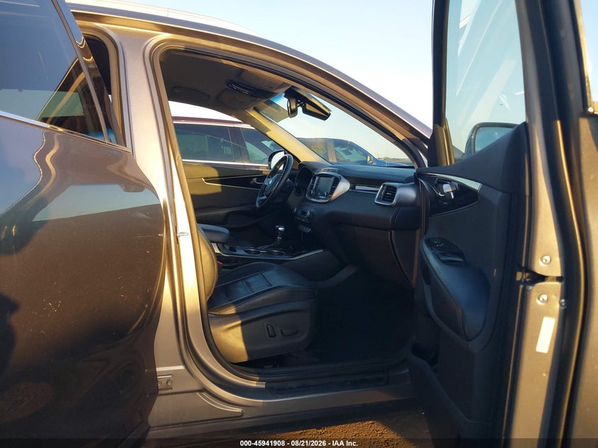 KIA SORENTO 2019 VIN 5XYPHDA52KG451873