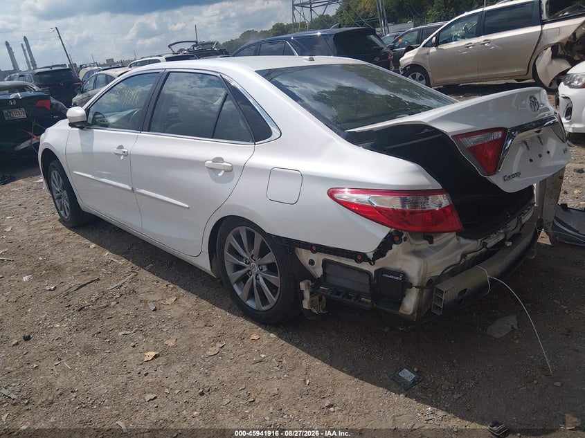 2017 TOYOTA CAMRY auction photo 3