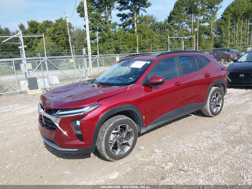2025 Chevrolet Trax, Front End, IAAI, VIN KL77LHEP2SC170482 — photo 2