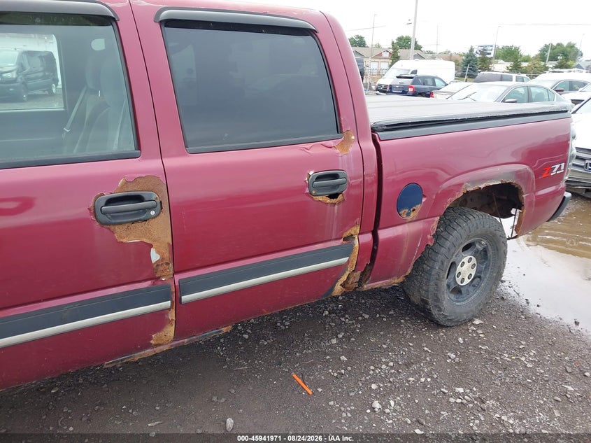 2004 CHEVROLET SILVERADO auction photo 6