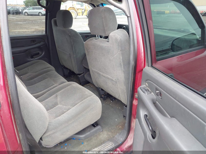 2004 CHEVROLET SILVERADO auction photo 8