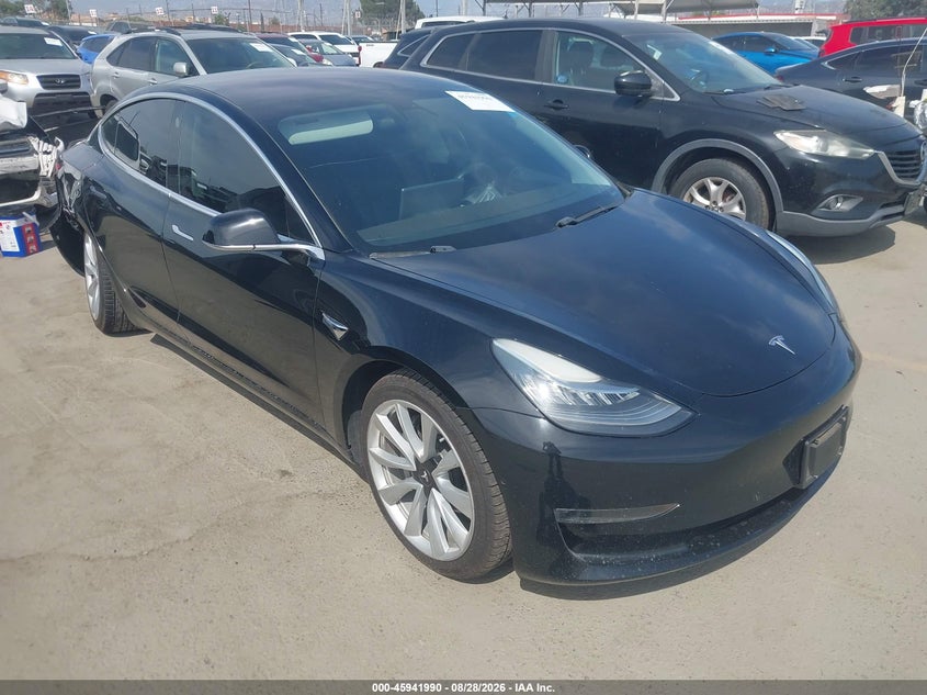 Vin: 5yj3e1ea1jf075850, lot: 46441162, tesla model 3 long range/mid range 2018 img_1