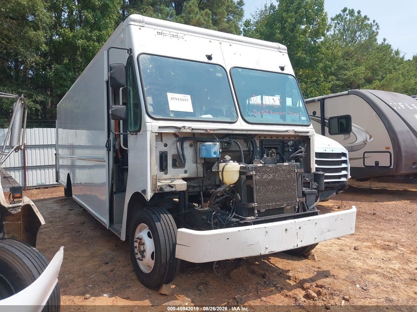 2016 FORD F-59 COMMERCIAL STRIPPED auction photo 1