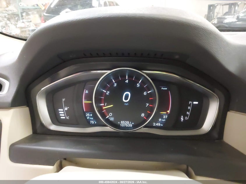 VOLVO XC70 2016 VIN YV4612NK8G1269278