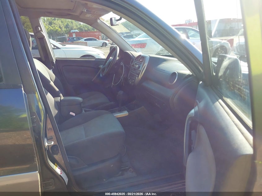 2004 TOYOTA RAV4 auction photo 5