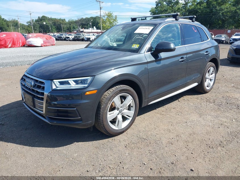 2019 AUDI Q5 auction photo 2