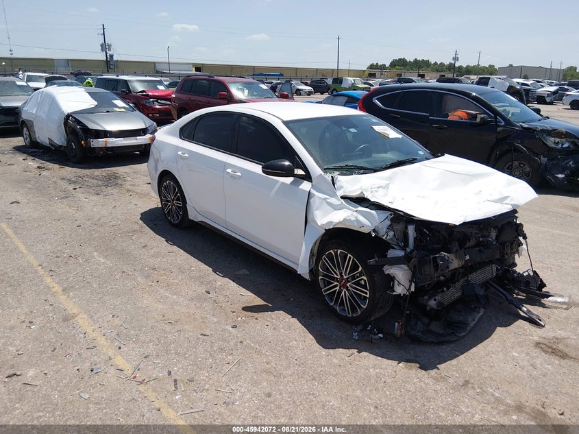 2023 KIA FORTE auction photo 1